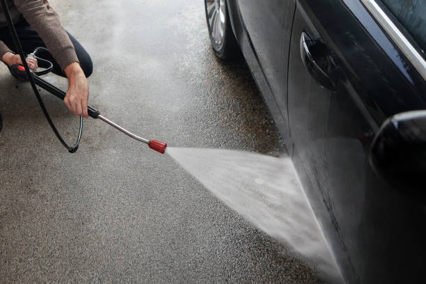 Best Garage Pressure Washing  in Mapleton, IA